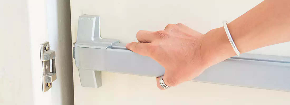 Fast and Affordable Door Panic Bar Installation in Ruskin, FL