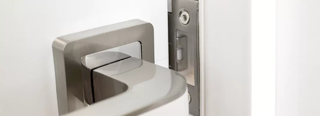 Seamless Integration of Magnetic Locks with Access Control Systems in Ruskin, FL